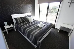 Sea & Wine Retreat, Maslin Beach - Image 5