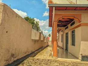 Randa's House I Homestay - Image 4