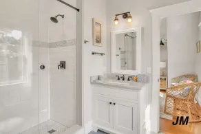 Maison Calme/Peaceful Home - Image 5
