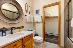 24 Snake River Village Townhomes condo - Image 3