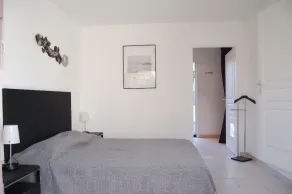 Villa 3 bedrooms, 2 bathrooms, Swimming pool 2.5 km from the center of Ile Rousse - Image 4