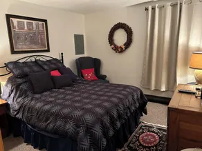 Hidden Valley -1 BR w/ Loft -2 Min. walk to Pool/Ten - Image 2