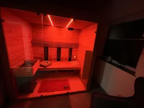 Garden/whirlpool/combination sauna large kitchen, rain shower. Very modern - Image 3
