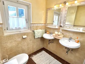 Försterlisl holiday home - holiday home/4 or more bedrooms/bathroom, toilet - Image 2