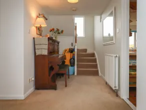 HALLS FARM, family friendly, character holiday cottage in Poughill - Image 2
