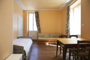 Maison de village au calme avec grand jardin à l'anglaise - Image 4