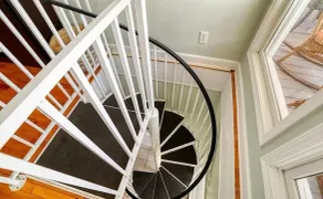Changes In Latitude home - Image 2