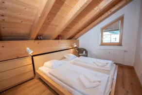 Cozy apartment with mountain view and close to the slopes in the Zillertal Arena - Image 4