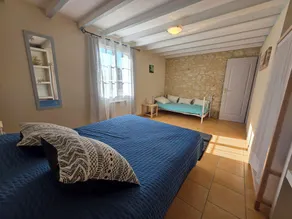 Gîte au Calme Sans Vis-à-vis Avec Grande Piscine Privative - Image 5
