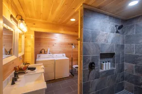 Family Cabin Near Smoky Mtn Entrance - Nantahala - Image 5