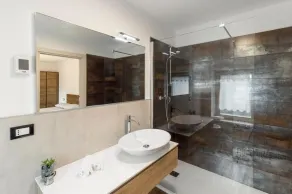 Casa21 - with Jacuzzi - Image 4