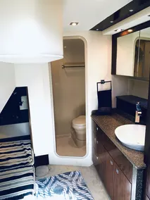 Day or Night charters! Seas the Moment! 42' Charter Yacht- 2 beds 2 baths - Image 2