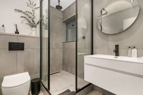Icon 1003  Luxury APT by HMH - Image 3