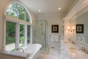 Private Hamptons Retreat with Heated Saltwater Pool Near Ocean Beaches - Image 3