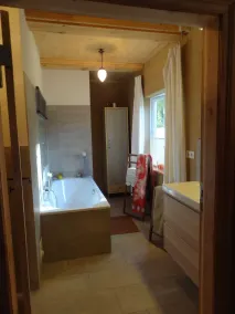 Cozy cottage in a fantastic location right on the river with a beautiful garden - Image 2