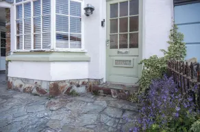Myrtle - 1 Bedroom Apartment - Saundersfoot - Image 3