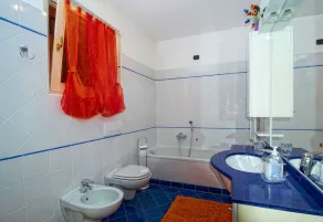 Comer See - Türkis Haus - mit einem fantastischen Blick auf den See - Image 2