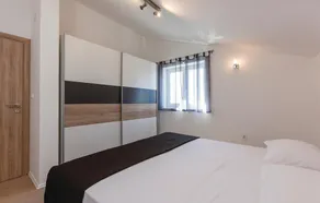 2 bedroom amazing apartment in Split - Image 4