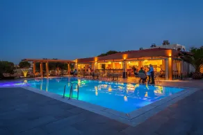 Malena Hotel & Suites - Image 3
