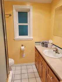All the amenities of home with no cleaning fees and first breakfast included! - Image 4