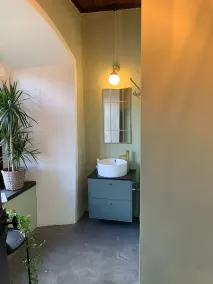 Carefully renovated Old Smithy farmhouse - luxury stay - Image 3