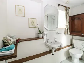 Pike Cottage, SODBURY DE PICADO - Image 3