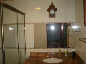 Cozy house in Arraial, in a paradise 3 minutes from the beach, with 60\" TV and SKY. - Image 2