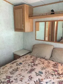 Getaway cottage near lake James, private lake and beach 3 mi fr Pokagon St Park  - Image 4