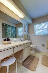 2Miles2GulfBeaches. Large Yard, Dog Friendly (Fee)  Bonus Lounge/ Kids Room  - Image 2