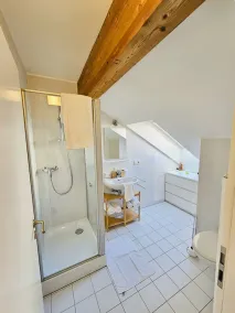 Compact Studio in Luxembourg - Image 3