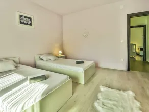 Holiday Home Anić by Interhome - Image 5