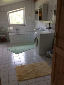 Large holiday home with sun terrace, well-bred pets welcome - Image 3