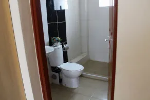 Elegant 3 bedroom apartment near the airport - Image 3