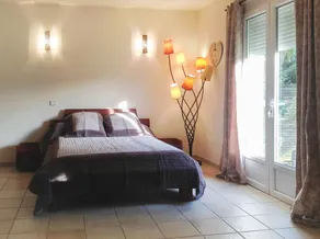 PROMO VILLA PRES AJACCIO  AVEC SPA ,PROCHE PLAGES 5MIN ,14PERS/2 SALLE DE BAIN - Image 2