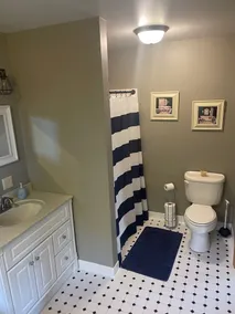 Beautiful Lake Champlain Getaway Sleeps 10-Chazy NY - Image 3