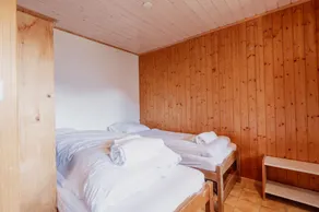 Studio avec vue sur les montagnes - Image 4