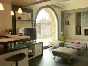 Villa avec piscine chauffée et jardin près de Moulins - Image 2