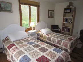 Pet Friendly 3BR Custom Home Near First Encounter Beach (2139) - Image 4