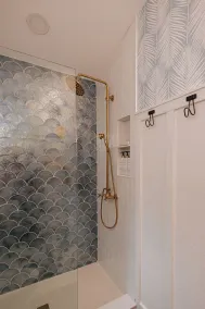 Luxury HEATED Salt-Water Pool Oasis Close to Beaches and Downtown!! - Image 3