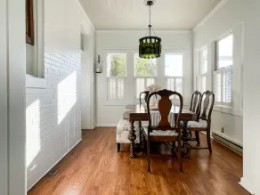 Mill Haus - Heated Swimming Pool, Hot Tub, Dog Friendly, Downtown - Image 4