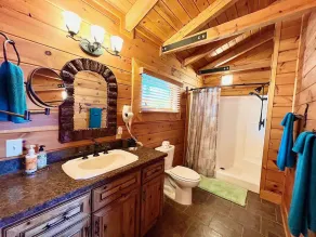 Bear Necessities - Hot tub, View, Spectacular! - Image 3