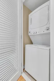 Centrally Located Furnished Apt In Penn Quarter 2 Bedroom Apts by RedAwning - Image 2