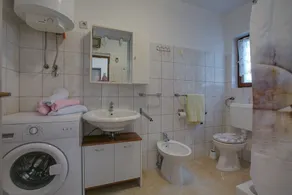 Cozy apartment only 500m from the beach - Image 2