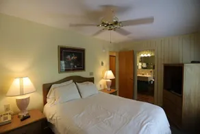 2 bedroom condo sleeping 8 at Inns of WV - Image 5