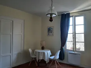 Large charming studio - Image 5