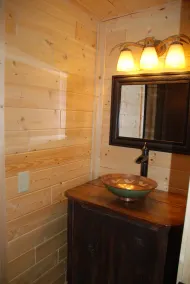 Beautiful Vacation Home On Lake Huron - WiFi, Beach Fire Pit, Bridge View - Image 2