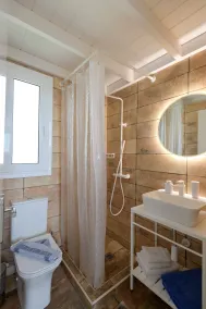 ASTERIA PEARL VILLA 2 with Rooftop Jacuzzi - Image 2