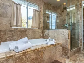 🌄Maison près des canyons avec vues, bain à remous, cinéma maison, billard - Image 3