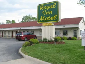 Royal Inn Motel - Image 2