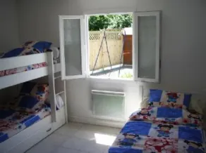 Landejendom. 3 ***, meget veludstyret .. med terrasse og grønne områder. - Image 4